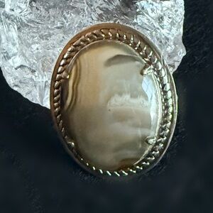 Vintage Brooch stone or agate?